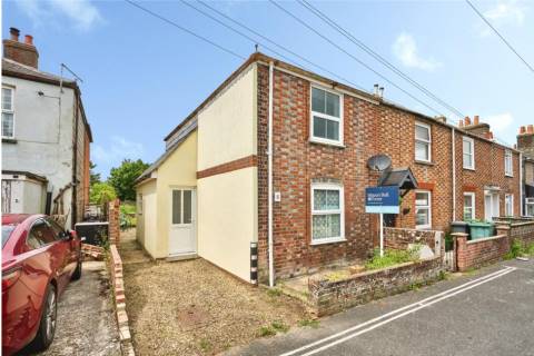 Property for auction in Isle of Wight