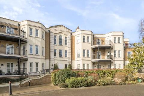 Property for auction in Kent