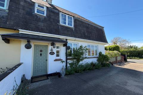 Property for auction in Isle of Wight