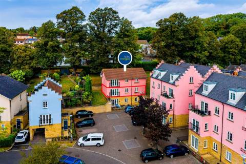 Property for auction in Avon