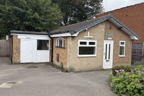 Property for auction in Derbyshire