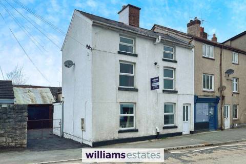 Property for auction in Clwyd