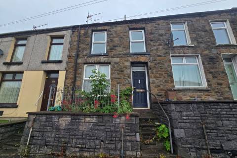 Property for auction in Mid Glamorgan