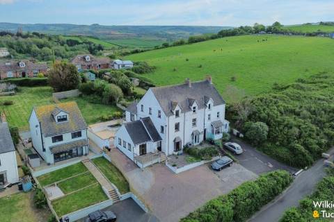 Property for auction in Somerset