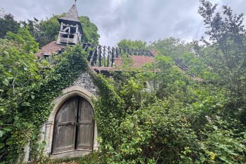 Property for auction in Kent