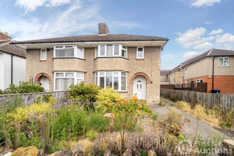 Property for auction in Oxfordshire