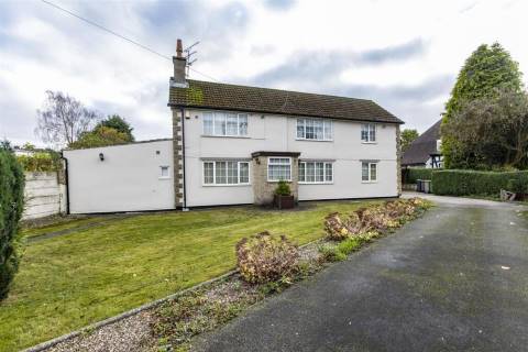 Property for auction in Derbyshire