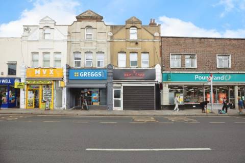 Property for auction in London