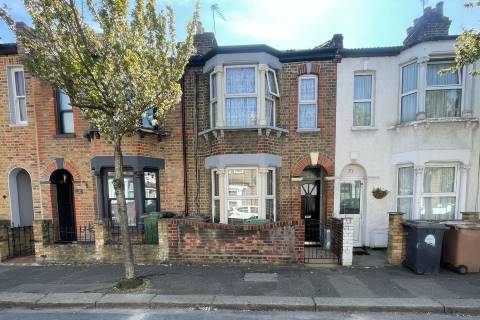 Property for auction in London
