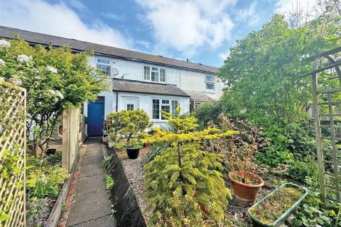 Property for auction in Derbyshire