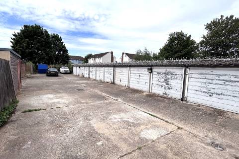 Property for auction in Berkshire
