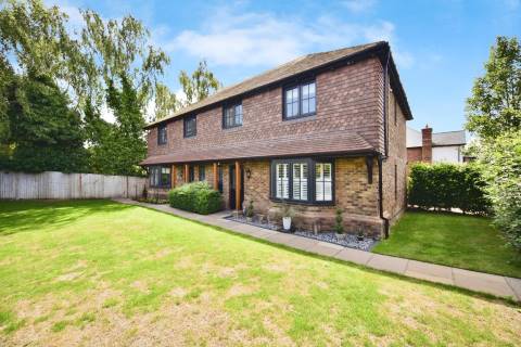 Property for auction in Kent