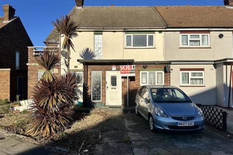 Property for auction in Essex