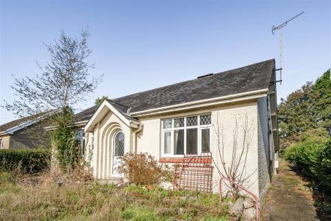 Property for auction in Swansea