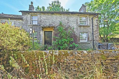 Property for auction in Derbyshire