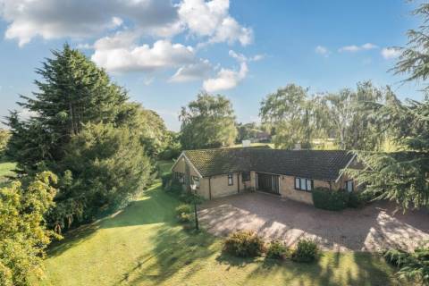 Property for auction in Lincolnshire