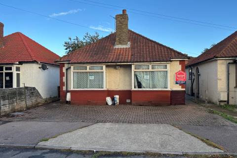 Property for auction in Essex