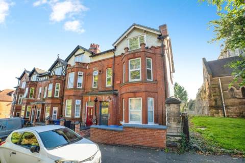 Property for auction in Derbyshire