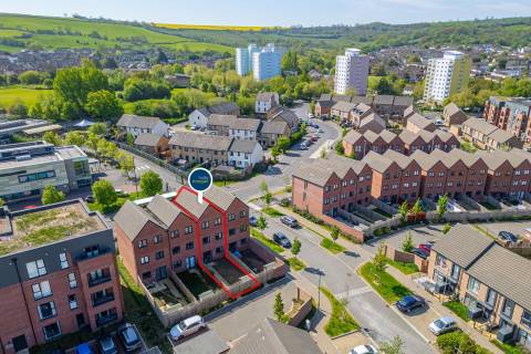 Property for auction in Avon