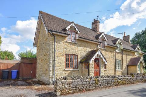Property for auction in Buckinghamshire