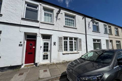 Property for auction in Mid Glamorgan