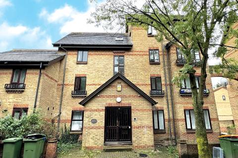 Property for auction in London