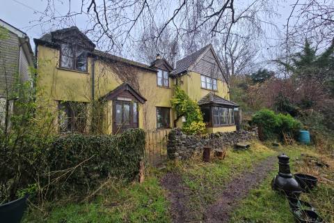 Property for auction in Gloucestershire