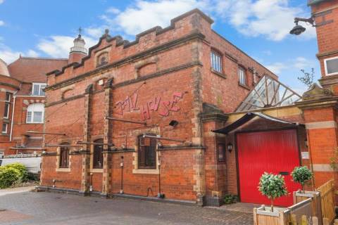 Property for auction in Warwickshire