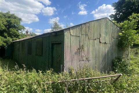 Property for auction in Leicestershire
