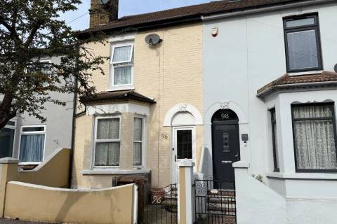 Property for auction in Kent