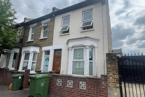 Property for auction in London