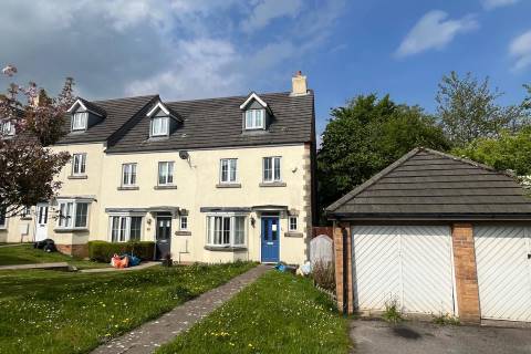 Property for auction in Mid Glamorgan