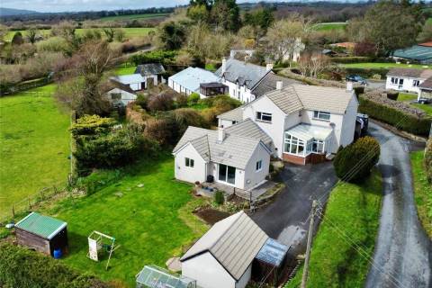Property for auction in Devon