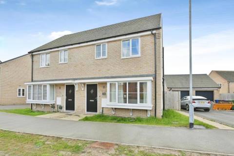 Property for auction in Lincolnshire