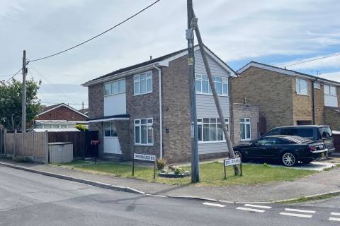 Property for auction in Essex