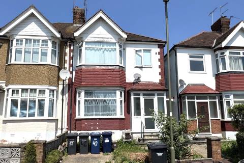 Property for auction in London