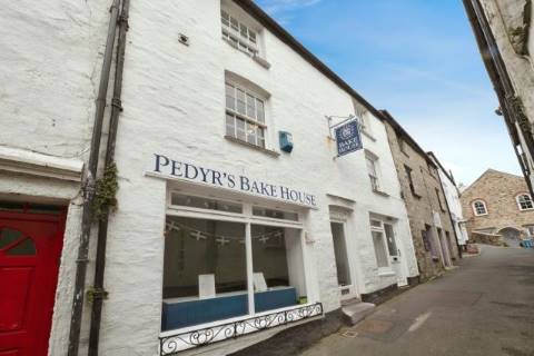 Property for auction in Cornwall