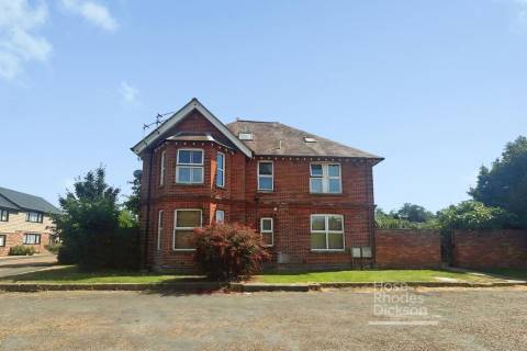 Property for auction in Isle of Wight