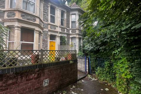 Property for auction in Avon