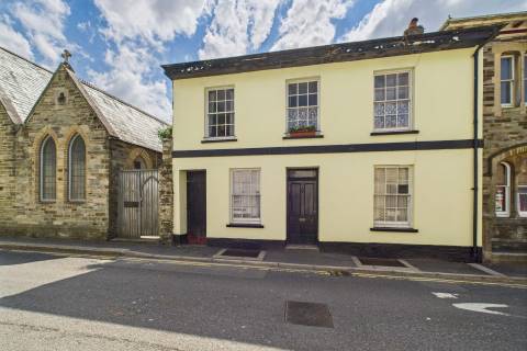 Property for auction in Cornwall