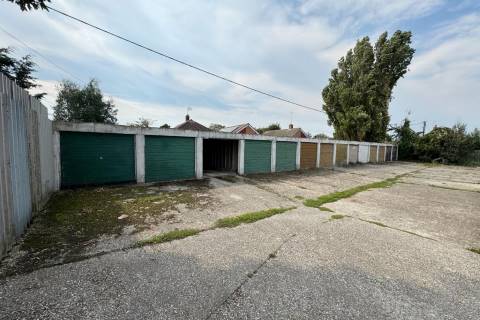 Property for auction in Kent