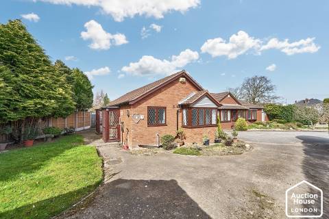 Property for auction in West Midlands