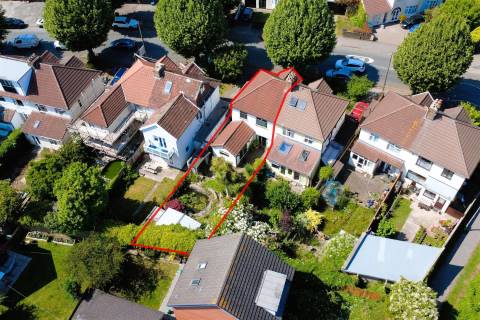 Property for auction in Avon