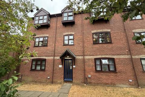 Property for auction in Essex