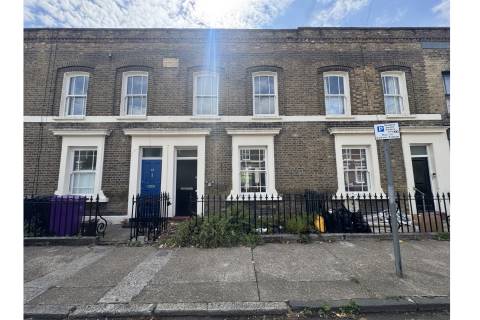 Property for auction in London