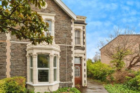 Property for auction in Avon