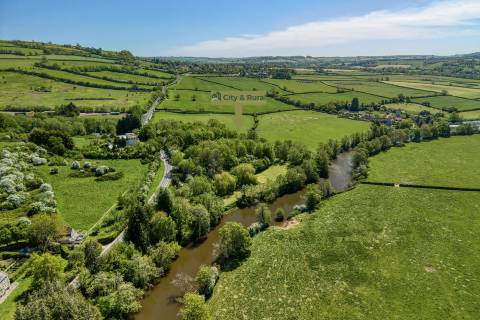 Property for auction in Avon