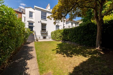 Property for auction in London