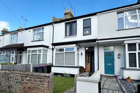 Property for auction in Essex