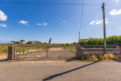 Property for auction in Norfolk